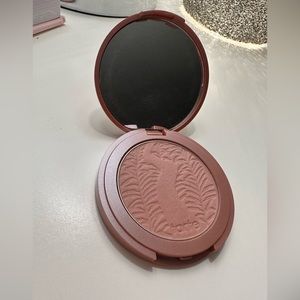 Tarte blush - exposed